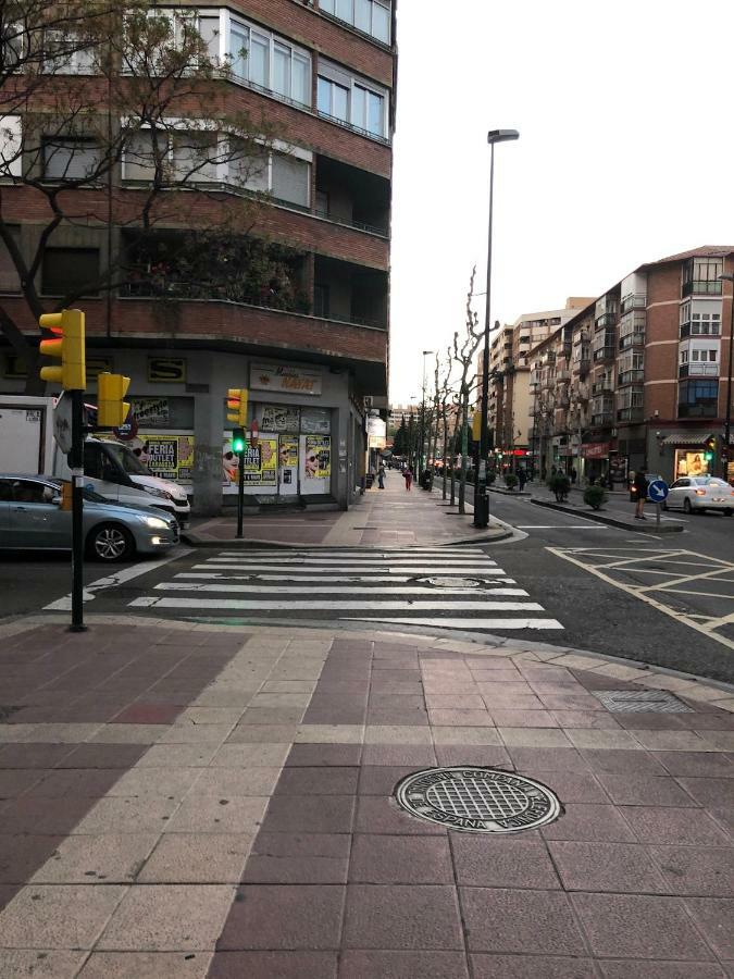 شقة Piso Avenida De Madrid سرقسطة المظهر الخارجي الصورة
