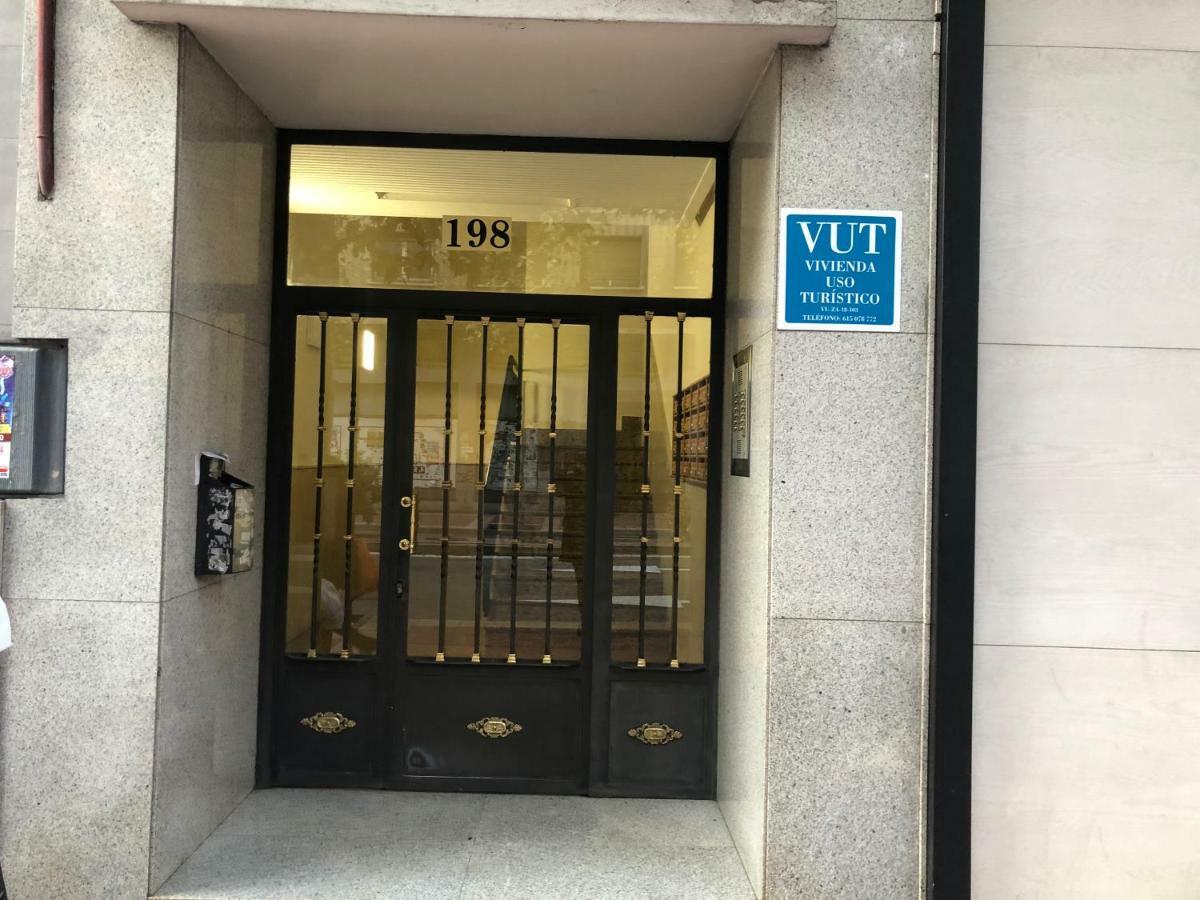 شقة Piso Avenida De Madrid سرقسطة المظهر الخارجي الصورة